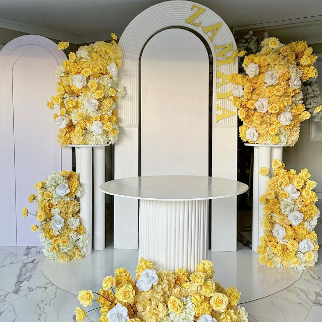 Arch & Plinth Set - Yellow Florals